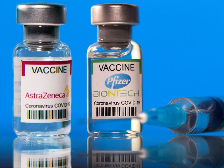 Được tiêm trộn vắc xin Moderna cho người tiêm mũi 1 Pfizer, Astrazeneca