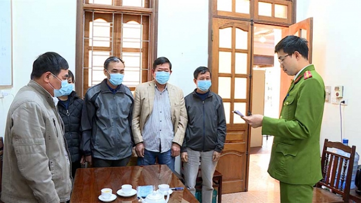 Bắt tạm giam 8 cán bộ ở Hưng Yên bán đất trái thẩm quyền