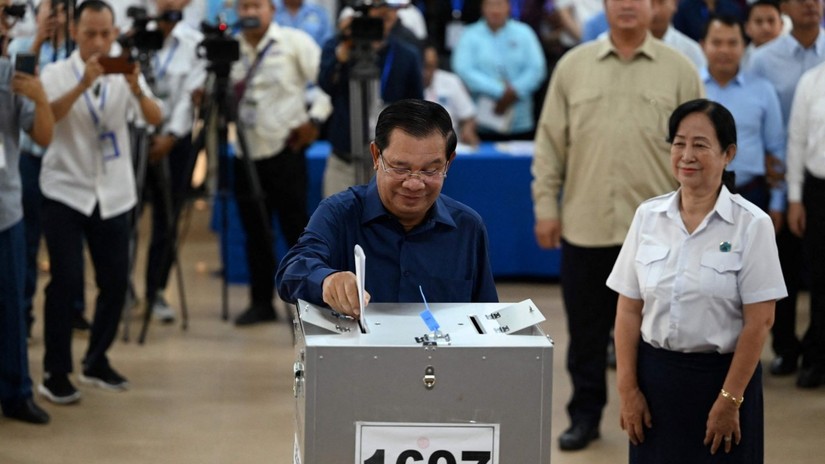 Việt Nam chúc mừng Campuchia tổ chức thành công cuộc bầu cử